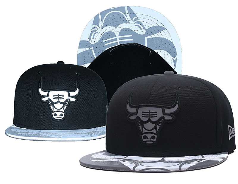 Bulls Reflective Logo Black Adjustable Hat GS,We sell and wholesale Bulls Reflective Logo Black Adjustable Hat GS on line form chian!